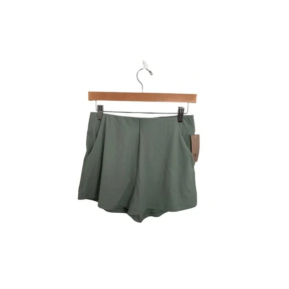 Women's Green Shorts - Picture 1 of 3